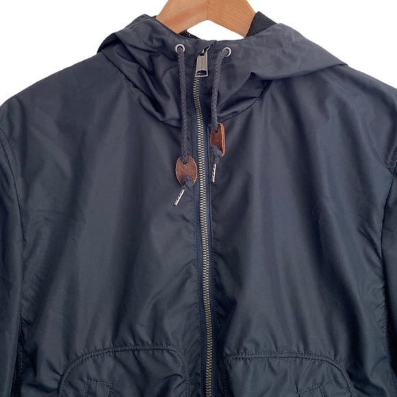 J. LINDEBERG Zip-up Wind Breaker - Picture 3 of 9